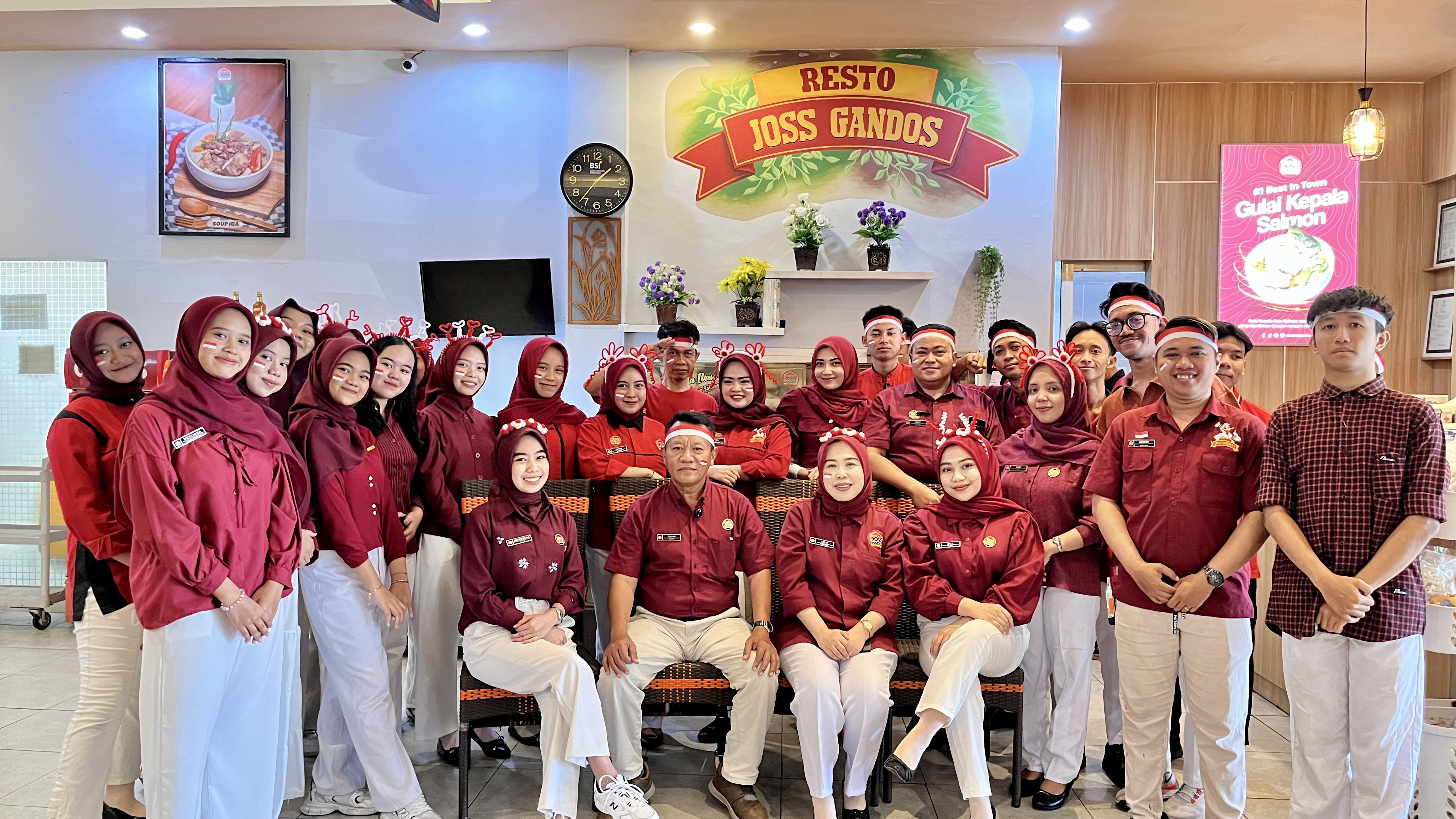 Background Joss Gandos